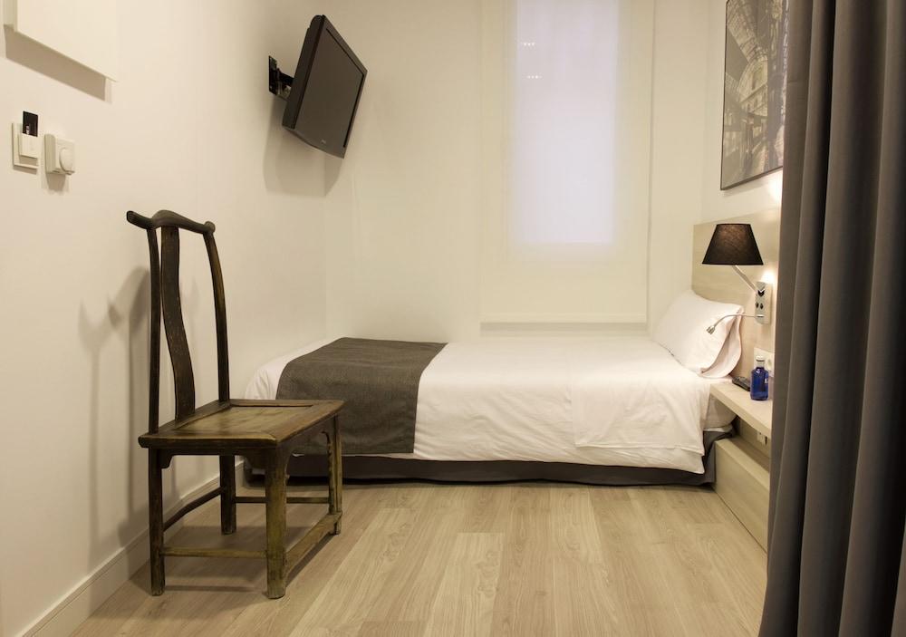 The 8 Boutique B&B Barcelona Exterior photo