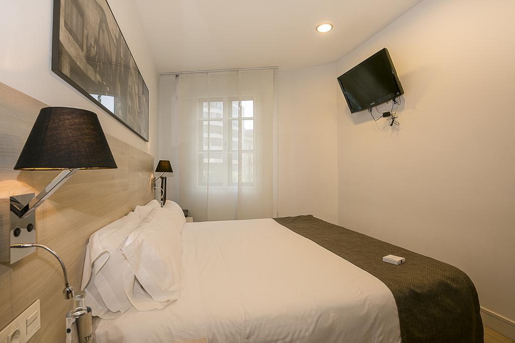 The 8 Boutique B&B Barcelona Exterior photo