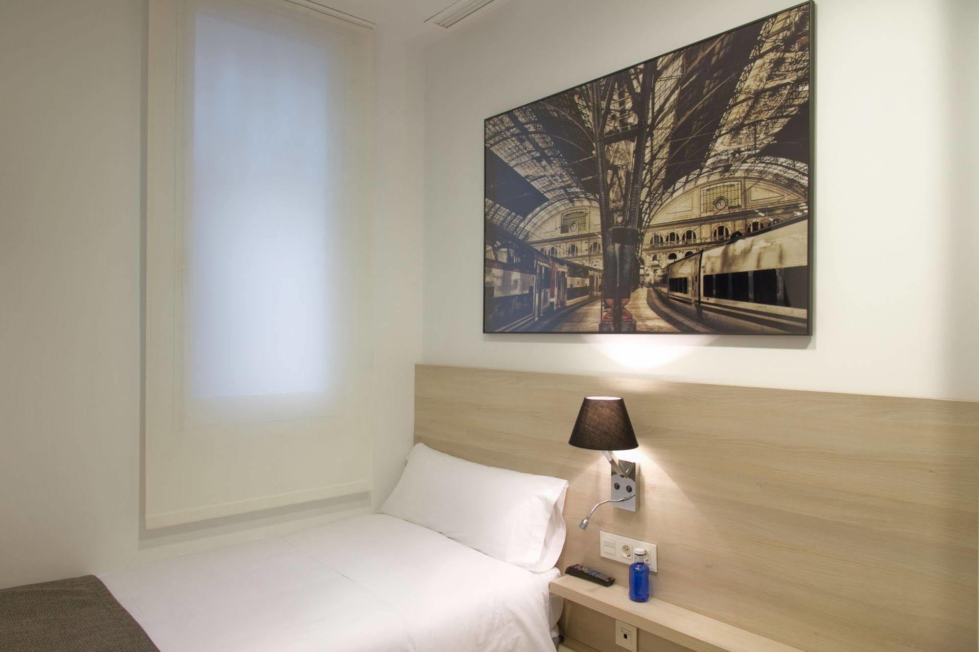 The 8 Boutique B&B Barcelona Exterior photo